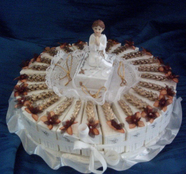 ../Images/gateau communion 2 1 5 2009.jpg